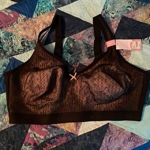 NWT black bra with no underwires